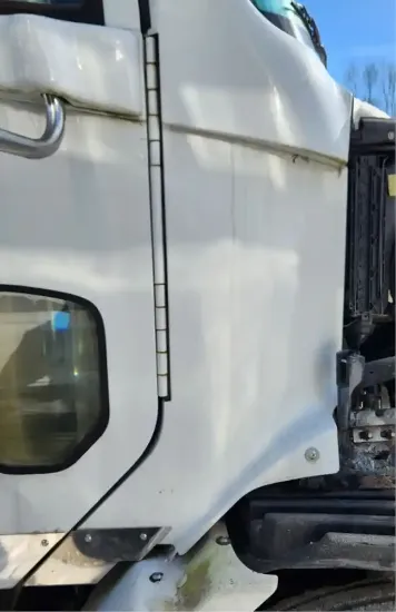 Picture of (Used) 2007 Freightliner Columbia 112, COWL