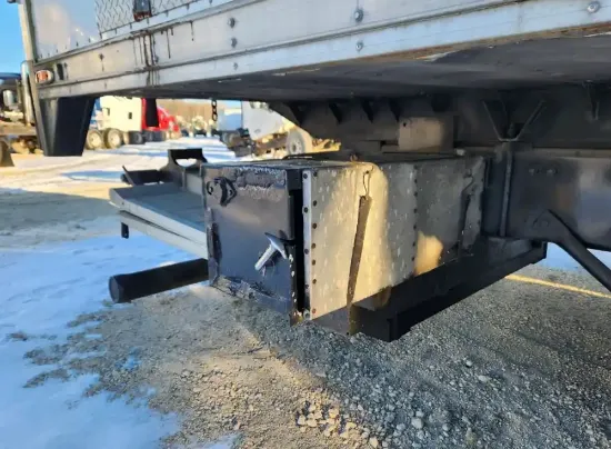 Picture of (Used) 2007 Freightliner Columbia 112, POWER LIFT GATE