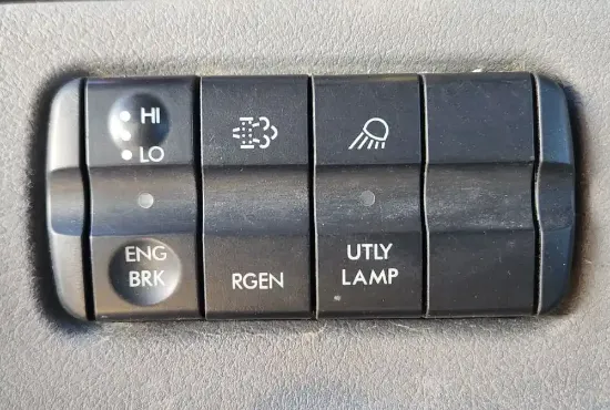 Picture of (Used) 2016 Freightliner Cascadia 125, MISCELLANEOUS DASH SWITCHES