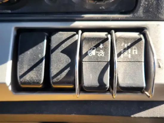 Picture of (Used) 2023 Kenworth T680, MISCELLANEOUS DASH SWITCHES