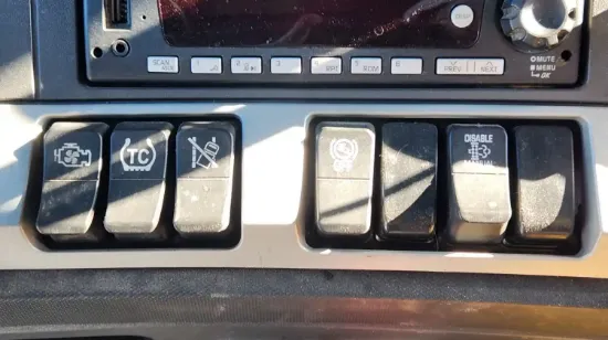 Picture of (Used) 2023 Kenworth T680, MISCELLANEOUS DASH SWITCHES