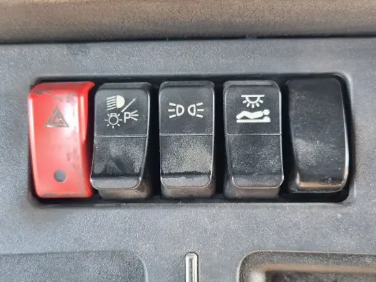 Picture of (Used) 2023 Kenworth T680, MISCELLANEOUS DASH SWITCHES