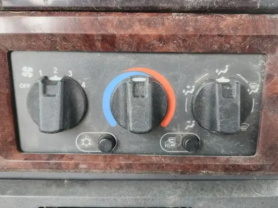 Picture of (Used) 2016 Mack GU713, TEMPERATURE CONTROL ASSEMBLY