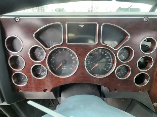 Picture of (Used) 2016 Mack GU713, INSTRUMENT CLUSTER