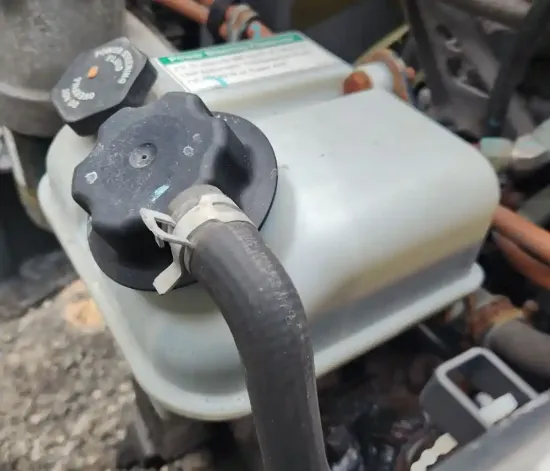 Picture of (Used) 2020 Freightliner M2 106, POWER STEERING RESERVOIR