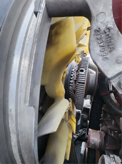 Picture of (Used) 2016 Mack GU713, FAN