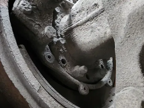 Picture of (Used) 2008 Mack MRU613, FRONT DIFFERENTIAL HUBS