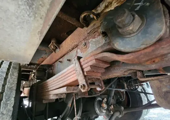 Picture of (Used) 2006 GMC C5500, REAR LEAF SPRINGS