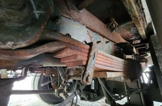 Picture of (Used) 2006 GMC C5500, REAR LEAF SPRINGS