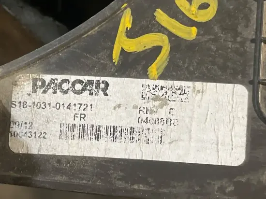 Picture of (Used) 2017 Kenworth T680, PANEL BEZEL