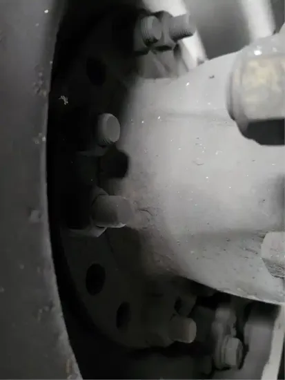 Picture of (Used) 2019 Freightliner M2 106, DIFFERENTIAL HUBS