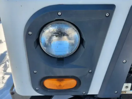 Picture of (Used) 2008 Mack MRU613, HEADLAMP ASSEMBLY