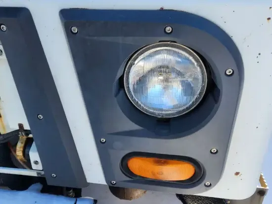 Picture of (Used) 2008 Mack MRU613, HEADLAMP ASSEMBLY