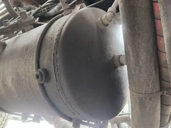 Picture of (Used) 2008 Mack MRU613, AIR TANK