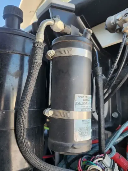 Picture of (Used) 2008 Mack GU813, A/C DRYER-RECEIVER