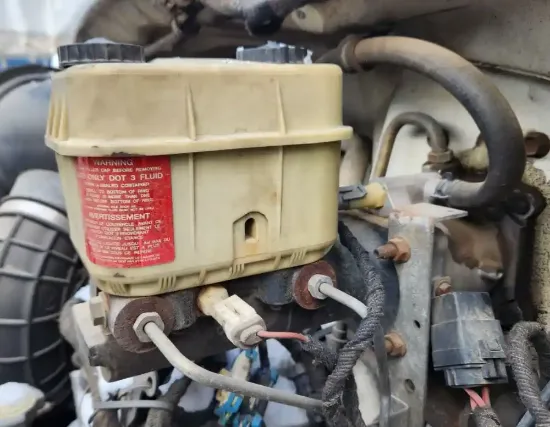 Picture of (Used) 2007 Ford F-650, BRAKE MASTER CYLINDER