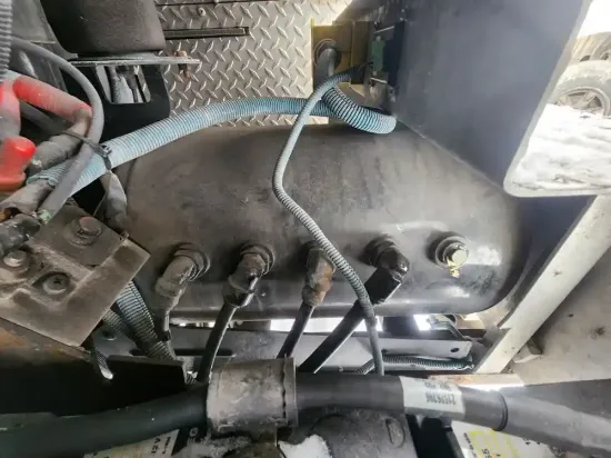 Picture of (Used) 2008 Mack GU813, AIR TANK (4)