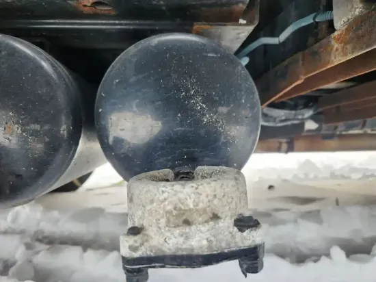 Picture of (Used) 2008 Mack GU813, AIR TANK (2)