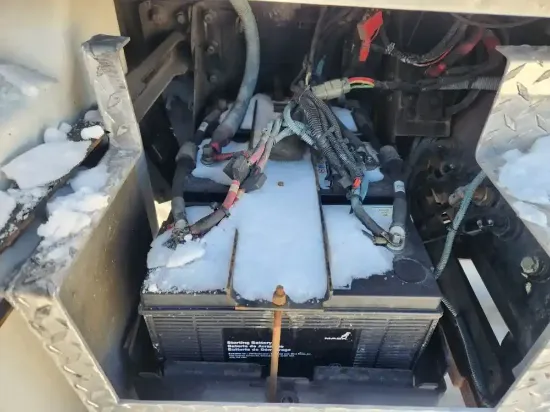 Picture of (Used) 2008 Mack GU813, BATTERY BOX