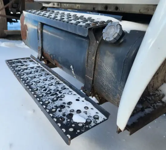 Picture of (Used) 2007 Ford F-650, FUEL TANK