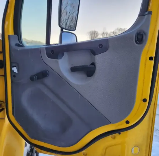 Picture of (Used) 2019 Freightliner M2 106, INTERIOR DOOR PANEL