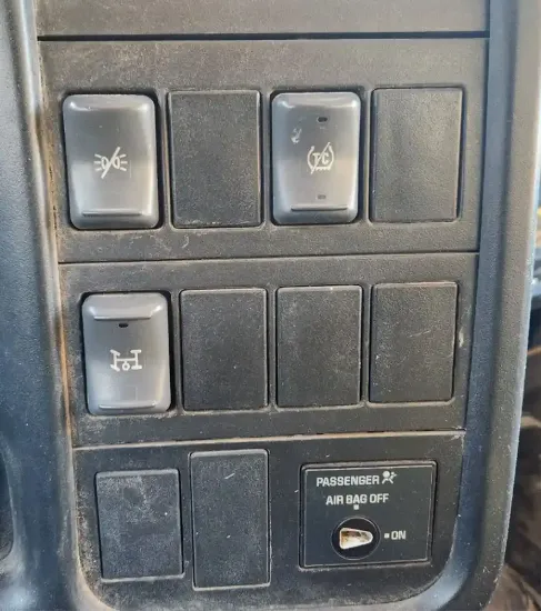 Picture of (Used) 2003 Chevrolet C7500, MISCELLANEOUS DASH SWITCHES