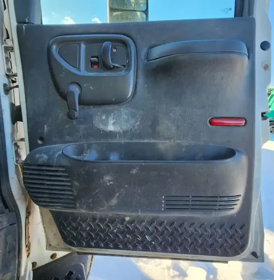 Picture of (Used) 2003 Chevrolet C7500, INTERIOR DOOR PANEL