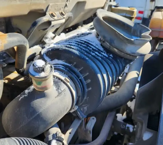 Picture of (Used) 2003 Chevrolet C7500, AIR CLEANER