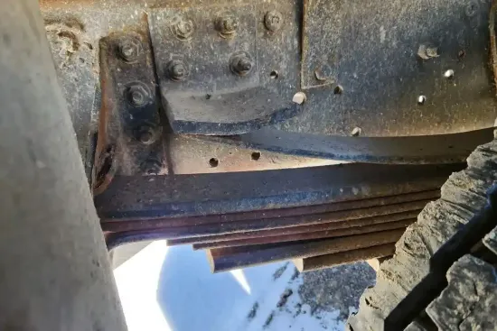 Picture of (Used) 2003 Chevrolet C7500, REAR LEAF SPRINGS