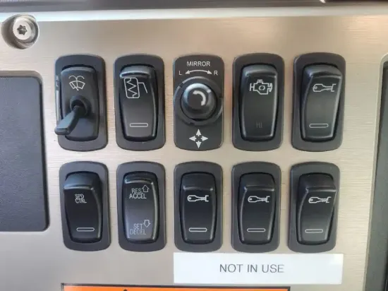 Picture of (Used) 2008 Mack GU813, MISCELLANEOUS DASH SWITCHES