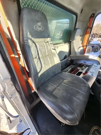 Picture of (Used) 2008 Mack GU813, SEAT