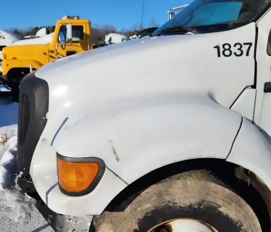 Picture of (Used) 2008 Ford F-750, HOOD ASSEMBLY