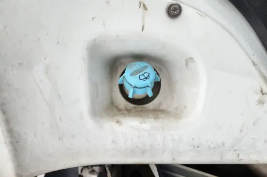 Picture of (Used) 2013 Freightliner 114SD, WASHER BOTTLE