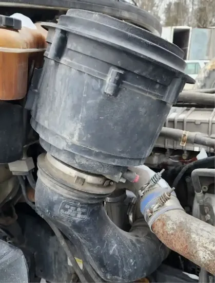 Picture of (Used) 2013 Freightliner 114SD, AIR CLEANER