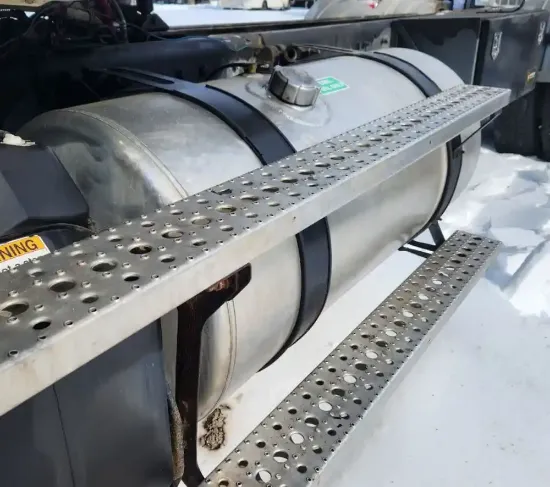 Picture of (Used) 2013 Freightliner 114SD, FUEL TANK