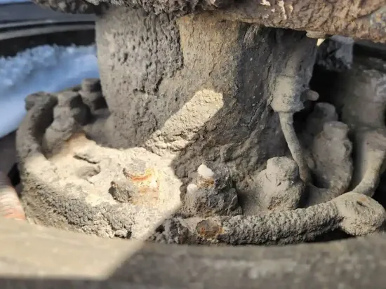 Picture of (Used) 2013 Freightliner 114SD, REAR DIFFERENTIAL HUBS