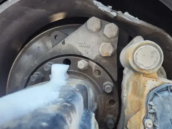 Picture of (Used) 2021 International HV613, FRONT DIFFERENTIAL HUBS