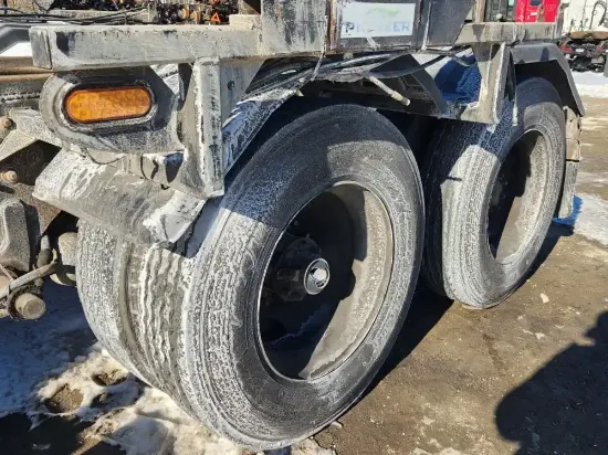 Picture of (Used) 2006 Peterbilt 357, COMPLETE TANDEM CUTOFF