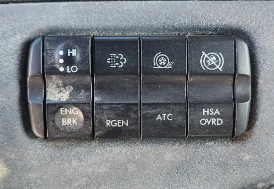 Picture of (Used) 2016 Freightliner Cascadia 113, MISCELLANEOUS DASH SWITCHES