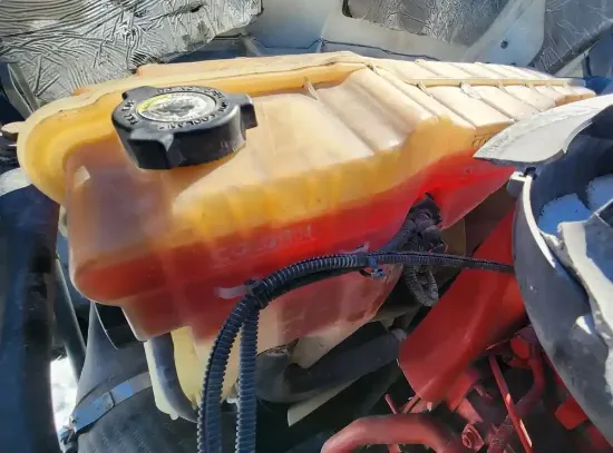 Picture of (Used) 2016 Freightliner Cascadia 113, RADIATOR OVERFLOW BOTTLE/COOLANT RESERVOIR