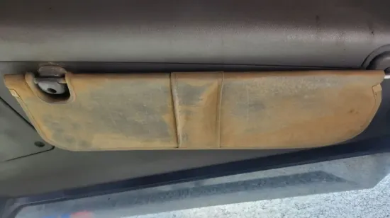 Picture of (Used) 2006 Peterbilt 357, SUN VISOR