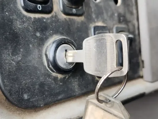 Picture of (Used) 2006 Peterbilt 357, IGNITION SWITCH