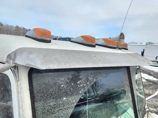 Picture of (Used) 2006 Peterbilt 357, EXTERIOR SUN VISOR