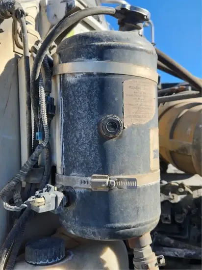 Picture of (Used) 2006 Peterbilt 357, RADIATOR OVERFLOW BOTTLE