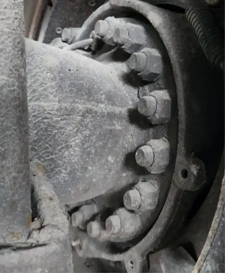 Picture of (Used) 2015 AutoCar Xpert, DIFFERENTIAL HUBS