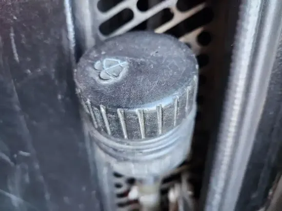 Picture of (Used) 2007 Pierce Dash, WINDSHIELD WASHER RESERVOIR