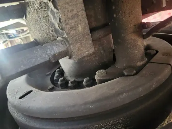 Picture of (Used) 2007 Pierce Dash, DIFFERENTIAL HUBS