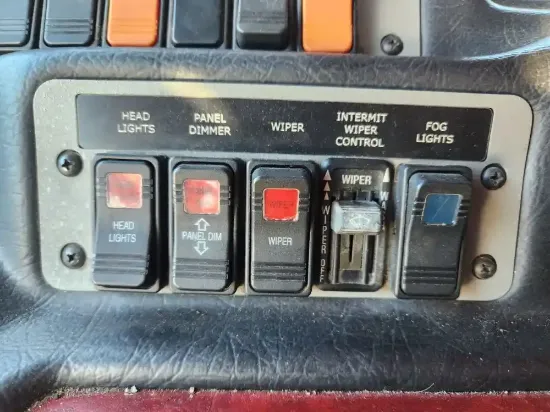 Picture of (Used) 2007 Pierce Dash, MISCELLANEOUS DASH SWITCHES