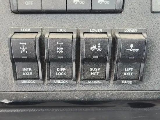 Picture of (Used) 2024 Freightliner Cascadia 116 Day Cab, MISCELLANEOUS DASH SWITCHES