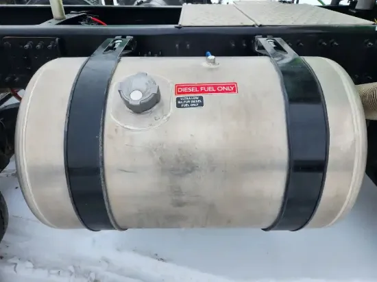 Picture of (Used) 2024 Freightliner Cascadia 116 Day Cab, FUEL TANK